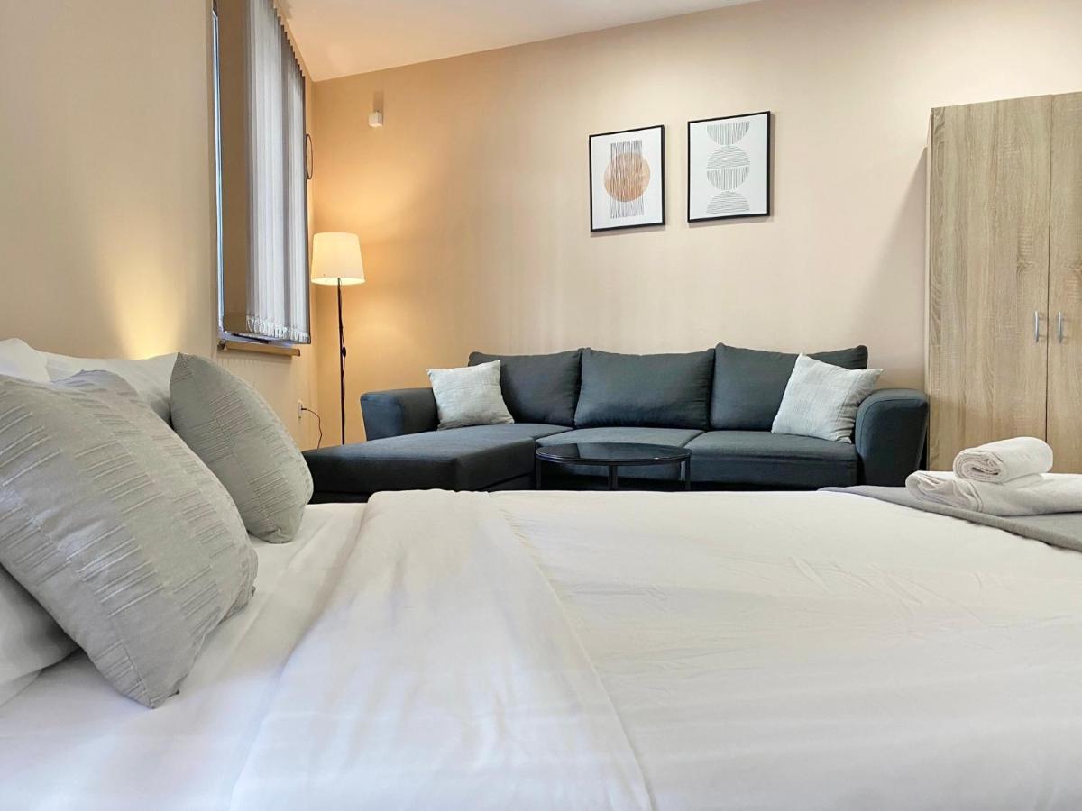 Apartment For 4 Guests Next To Mall & Free Street Parking Stara Zagora